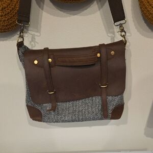 Anthropologie Jesslyn Blake Leather Messenger Bag